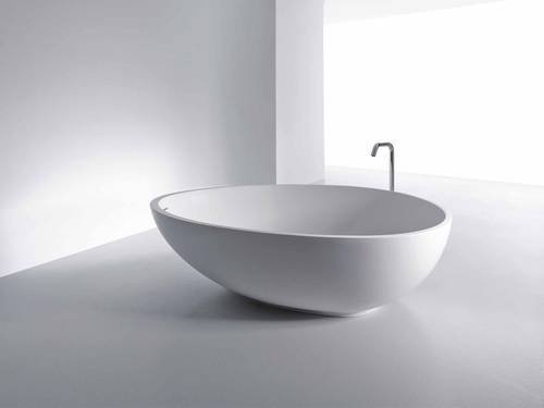 Vov Badewanne freistehend oval wei�, 1700x1200mm inkl. Ab-und �berlaufgarnitur, gefertigt in K-Plan, �hnlich wie Cristalplant